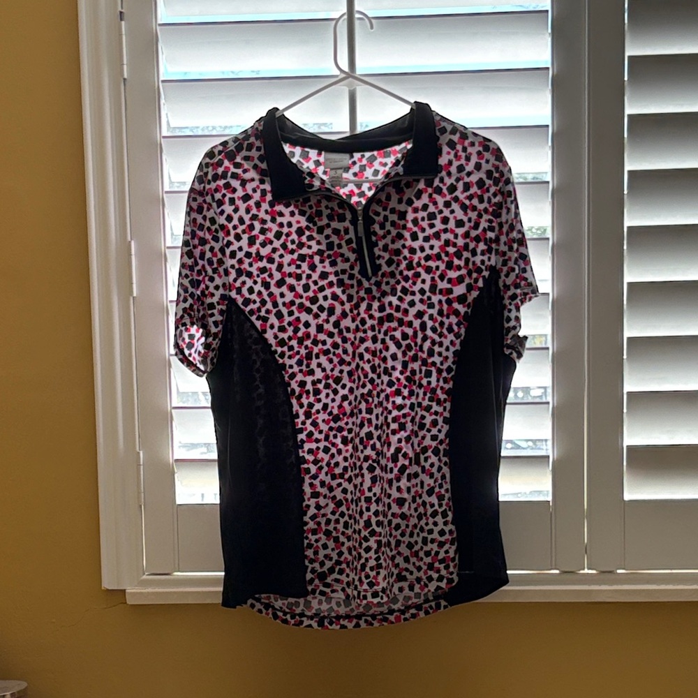 Chico's Abstract Print Top in Pink and Black